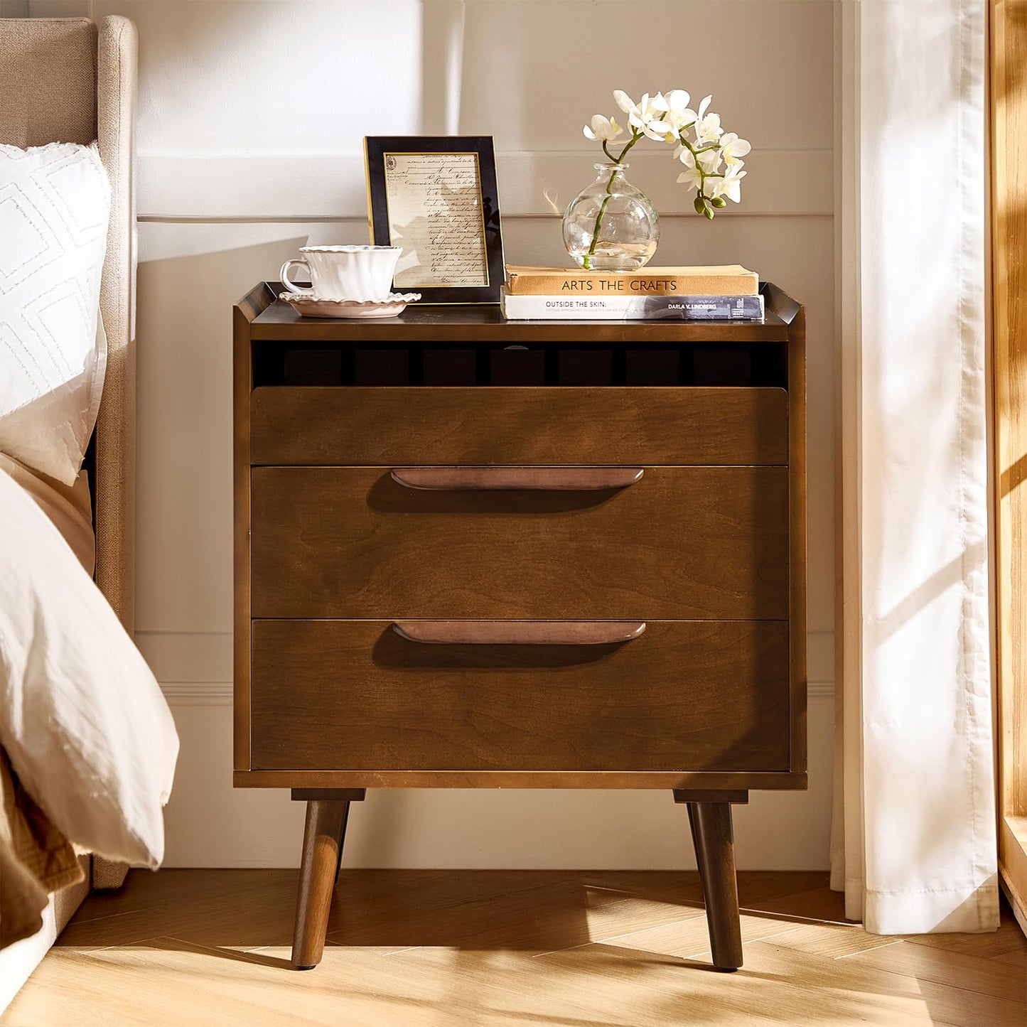 Mid-Century Modern Nightstand Set of 2 with Charging Station – 2-Drawer Wood Bedside Tables with Pull-Out Shelf, Walnut Finish