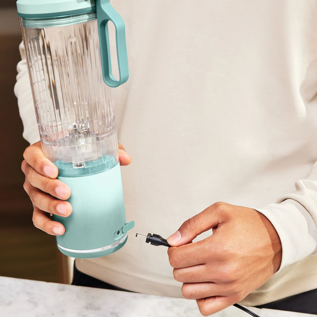 2025 Ninja Blast Max Cordless Portable Blender