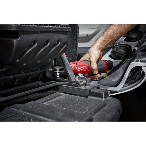 2567-22-48-22-9508 M12  12V Lithium-Ion High Speed 3/8 in. Cordless Ratchet Kit w/3/8 in. Ratchet and Socket Mechanics Set (32-Piece)