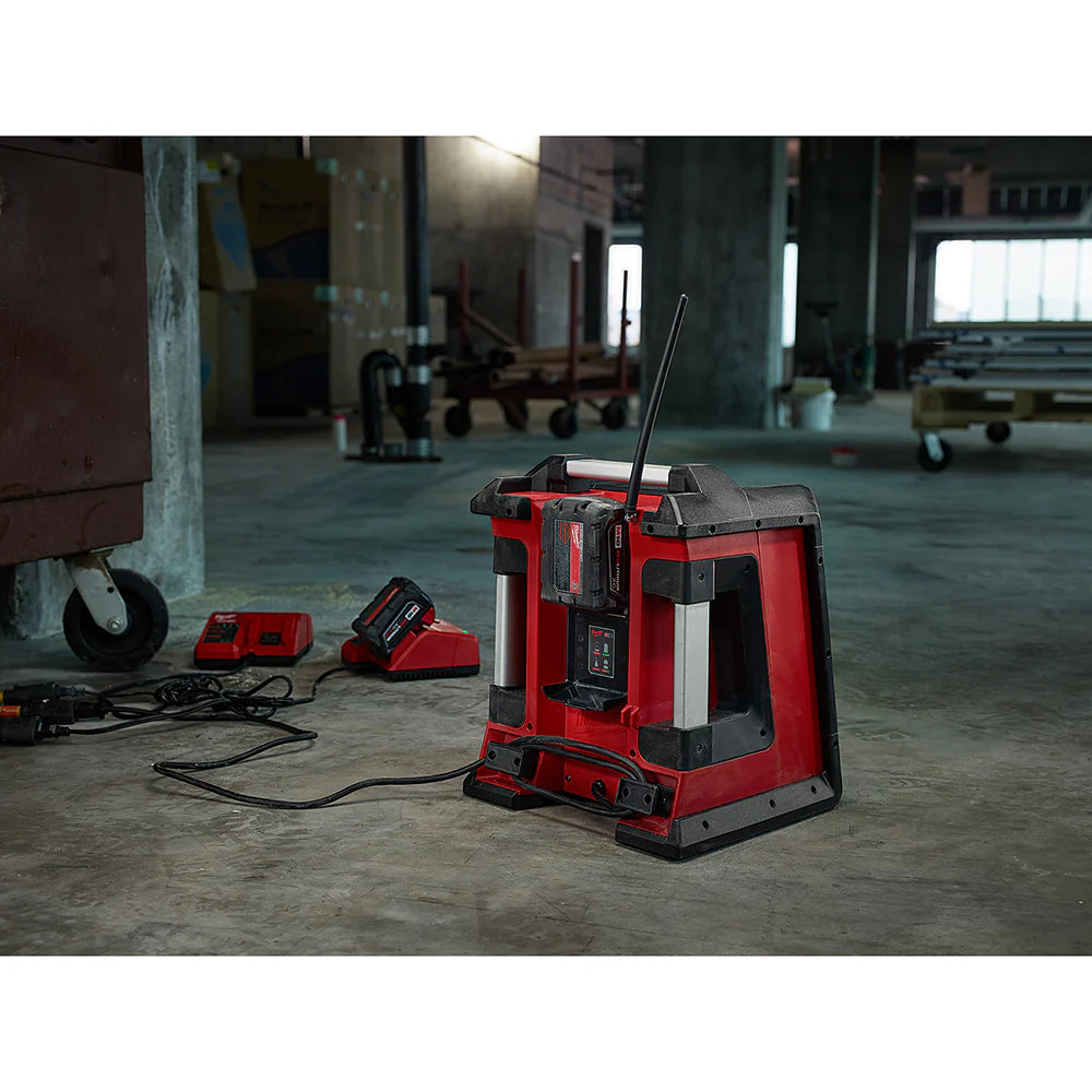 2025 Milwaukee 2792-20 M18 18V Jobsite Bluetooth Radio/Charger - Bare Tool