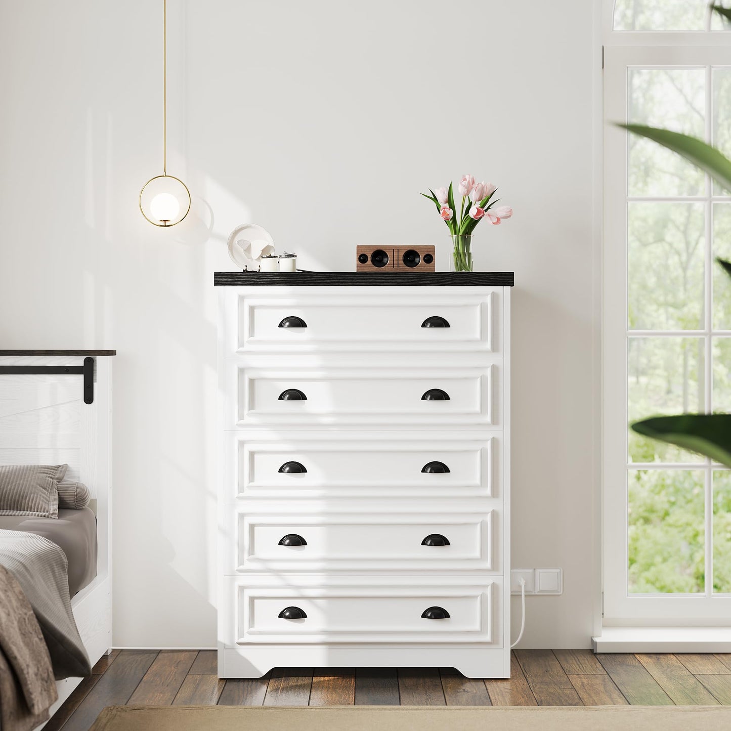 43" 5-Drawer Tall Dresser with Built-in Charging Station – Black & Walnut Wooden Storage Chest for Bedroom, Living Room, Office