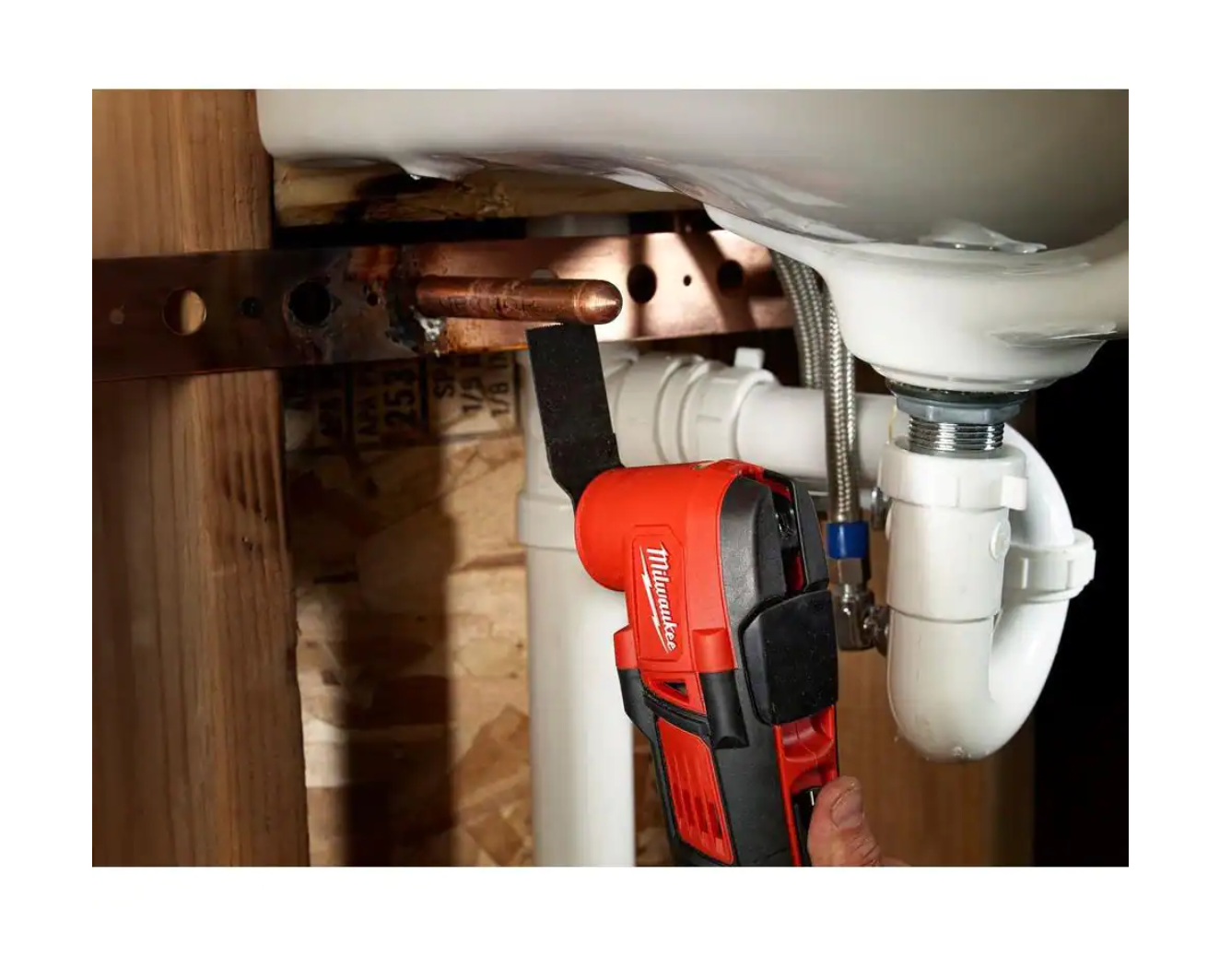 2626-20 M18 18-Volt Lithium-Ion Cordless Oscillating Multi-Tool (Tool-Only)