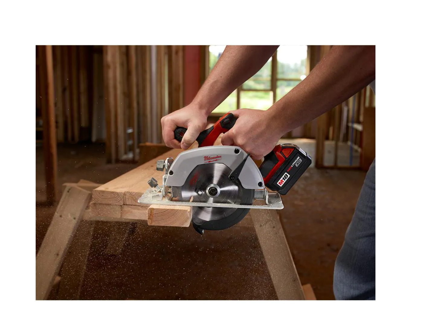 2630-20-2648-20 M18 18V Lithium-Ion Cordless 6-1/2 in. Circular Saw with M18 5 in. Random Orbit Sander