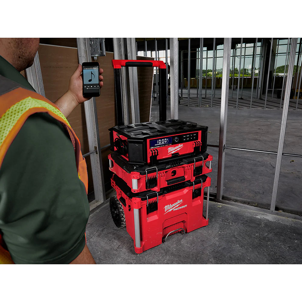 2025 Milwaukee 2950-20 M18 18V PACKOUT Radio Charger - Bare Tool