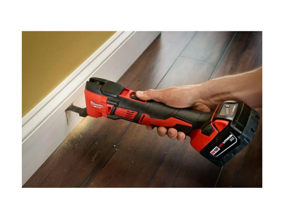 2626-20 M18 18-Volt Lithium-Ion Cordless Oscillating Multi-Tool (Tool-Only)