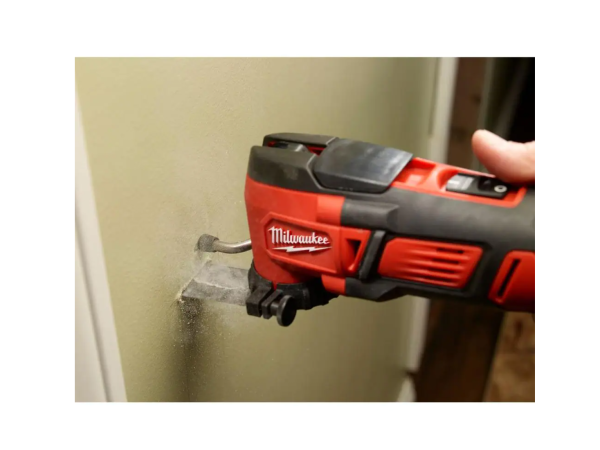 2626-20 M18 18-Volt Lithium-Ion Cordless Oscillating Multi-Tool (Tool-Only)