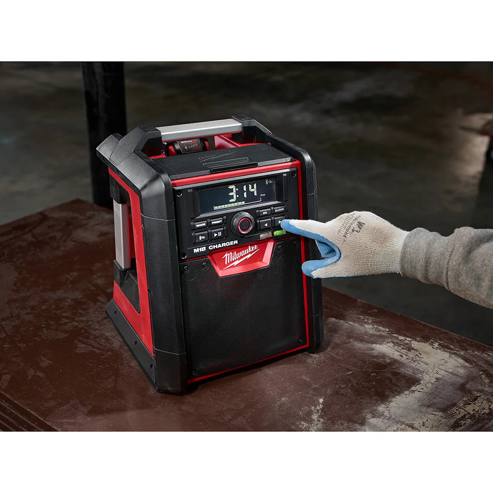 2025 Milwaukee 2792-20 M18 18V Jobsite Bluetooth Radio/Charger - Bare Tool